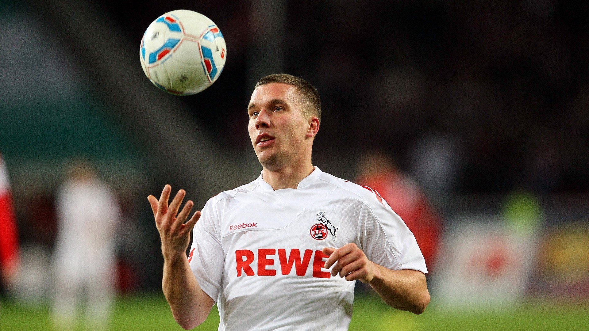 中超球队内部竞争激发潜能，中超俱乐部的发展